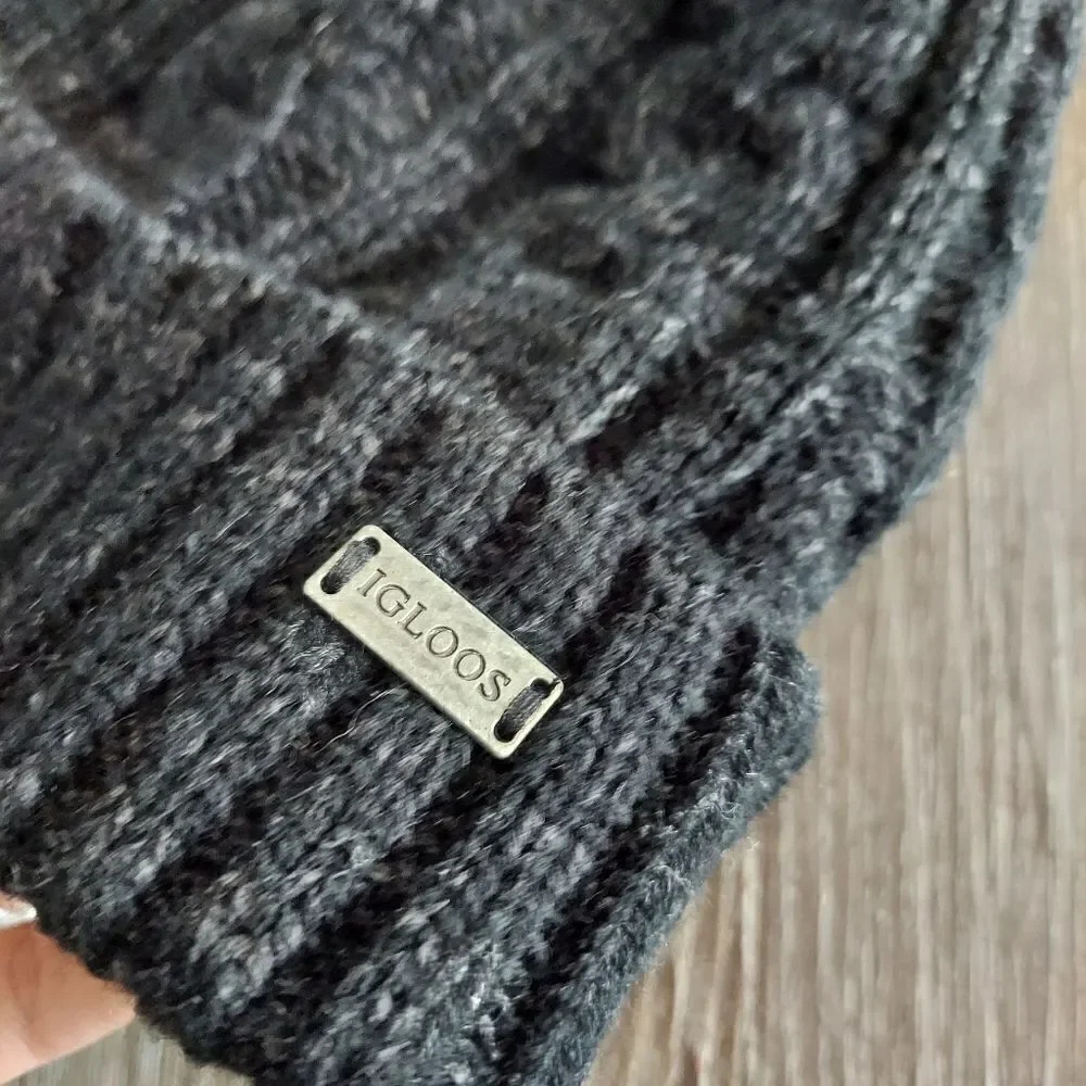 Igloos Cuffed Black Knit Beanie